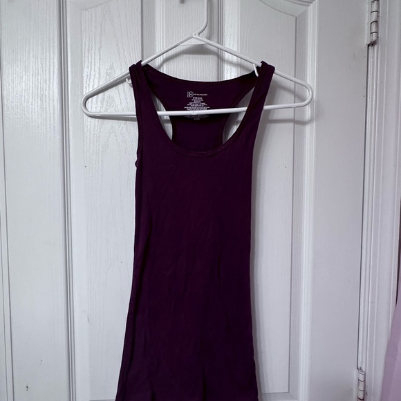 maroon colored racer back tank top - Picture 2 of 3